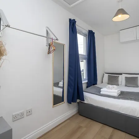 Daire Contemporary 2 Bed Flat In Bristol, Free Parking *