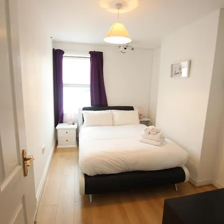 Daire Contemporary 2 Bed Flat In Bristol, Free Parking *