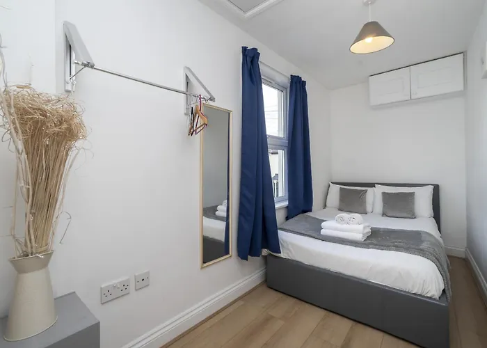 Lejlighed Contemporary 2 Bed Flat In Bristol, Free Parking *