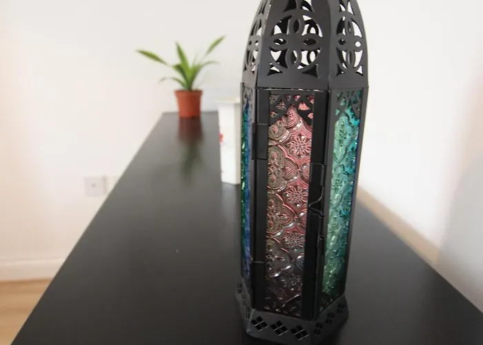 Contemporary 2 Bed Flat In Bristol, Free Parking Bristol